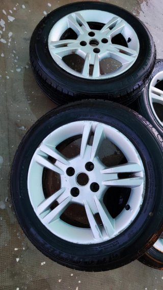 Set de 4 Llantas 15 Pulgadas 4x100 175/65/15
