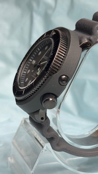 Seiko Prospex SNE537P1 Tuna Solar Diver 200m
