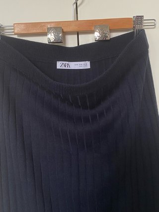 Conjunto Zara Jersey y Falda Azul Marino Nuevo