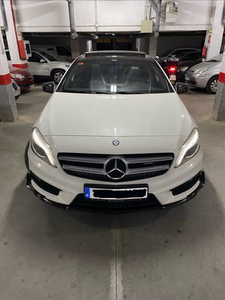 Mercedes-Benz Clase A AMG LINE