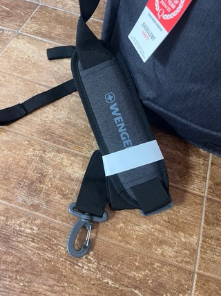 Mochila Wenger gris