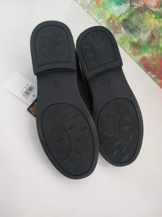 Mocasines piel negros El Corte Inglés talla 35