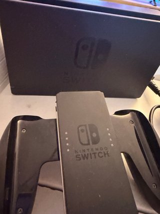 Nintendo Switch V2 + Accesorios