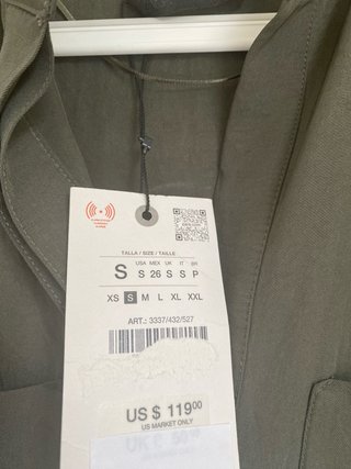 Vestido Zara verde militar Talla S Nuevo