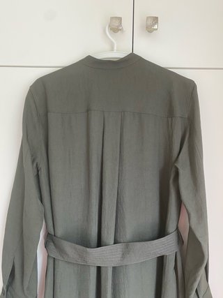 Vestido Zara verde militar Talla S Nuevo