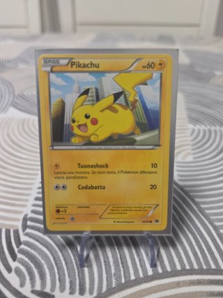 Carte Pokémon Pikachu Base 39/99 nm
