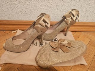 Set de Zapatos y Bolso Menbur Dorados