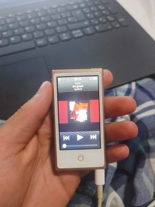 iPod Nano 7ª Gen Dorado 16gb (2015)
