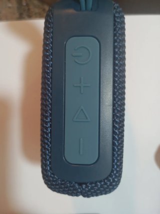Altavoz Portátil Bluetooth 5.3 con SD y cable USBC