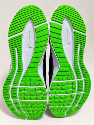 Nike Quest 3 Shield Negro/Verde Talla 42