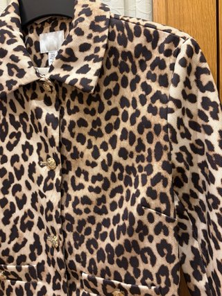 Chaqueta H&M Animal Print  nueva sin estrenar