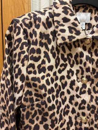 Chaqueta H&M Animal Print  nueva sin estrenar