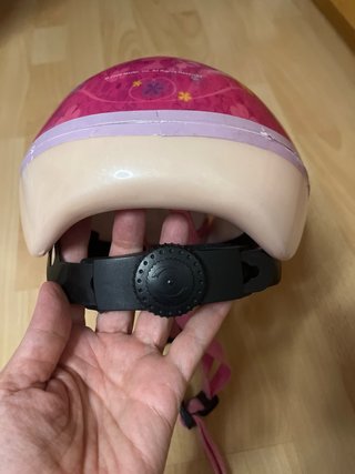 Casco y guantes Barbie bici niña