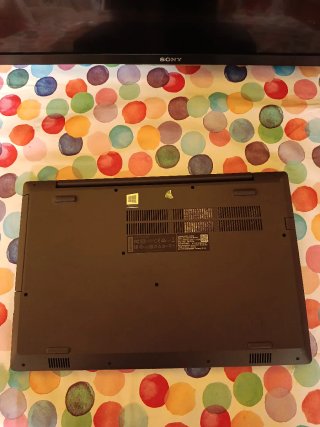 Portátil Lenovo V130-15 IKB