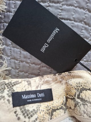 Pantalones Massimo Dutti crema serpiente EU38 NWT