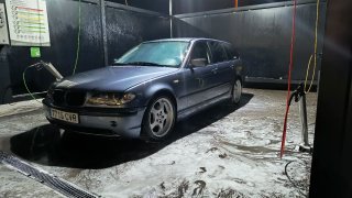 '04 BMW E46 Touring 318i (pegatina C)