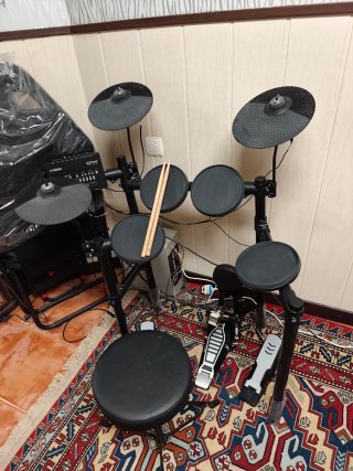 Batería Electrónica Yamaha DTX 402 + Extras