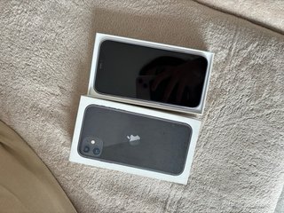 Lote iPhone 13 Pro 256GB y iPhone 11 128GB