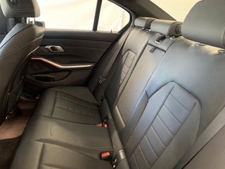BMW 330i Sport Line (2022) 258 CV GASOLINA aut