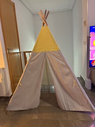 Tipi Infantil IKEA de Tela y Madera