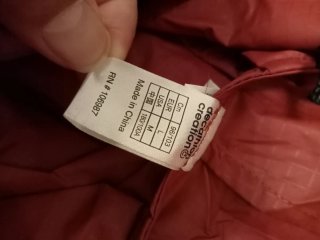 Chubasquero para mochila rojo