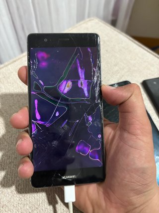 Huawei P9 per parti