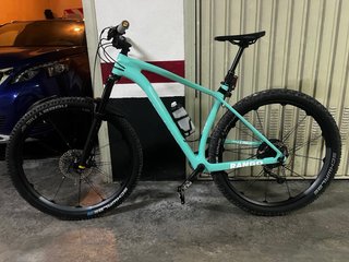 Bicicleta de Trail On One Rango