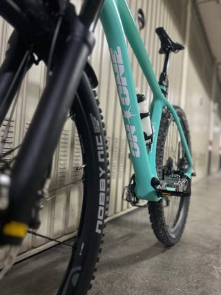 Bicicleta de Trail On One Rango