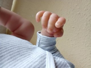 Muñeco Reborn Niño Durmiendo con Cuerpo Vinilo