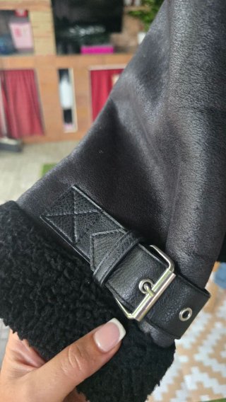 Zara Chaquetón Negro Pelito Talla s