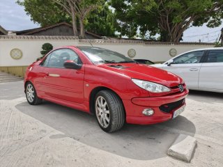 Peugeot 206 CC Rojo