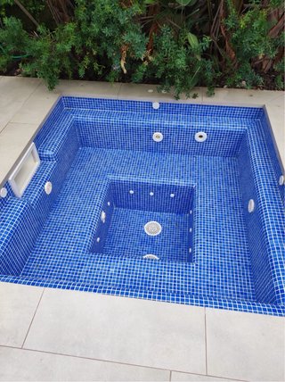 Construcción y reformas de piscinas