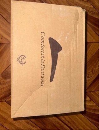 Zapatos tacón ante marrón Gloria Ortiz