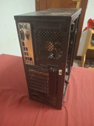 Ordenador PC sobremesa