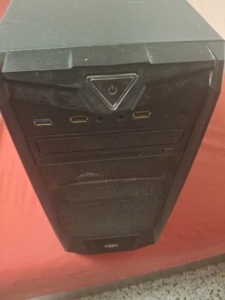 Ordenador PC sobremesa