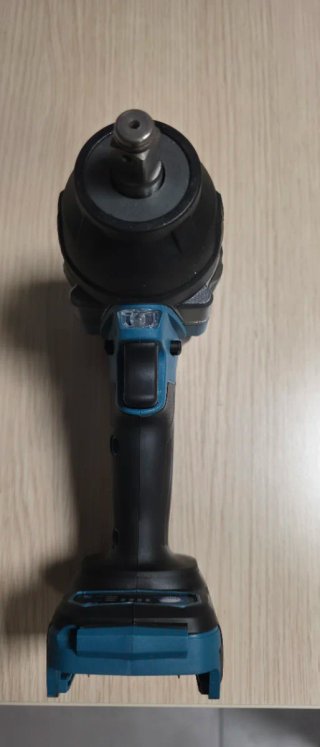 Llave de Impacto Makita DTW700 Brushless