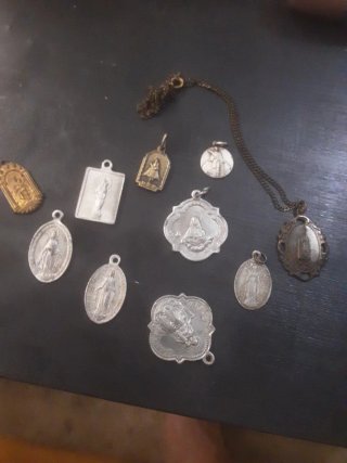Lote de 10 Medallas Religiosas Antiguas