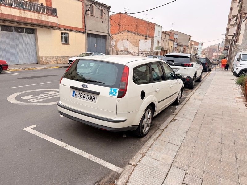 Ford Focus Wagon 2.0 TDCI Ghia 5p 2005