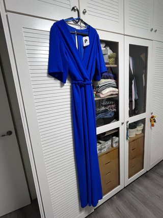 Mono de fiesta azul