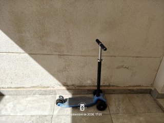 Patinete Infantil de Tres Ruedas