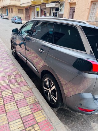 Peugeot 5008 2020