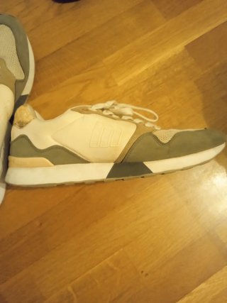 Zapatillas Beige y Verde Oliva
