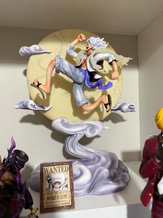 Figura Luffy Gear 5 One Piece