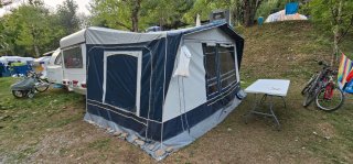 Caravana Adria Optima 425 CE 750kg de 2 ambientes