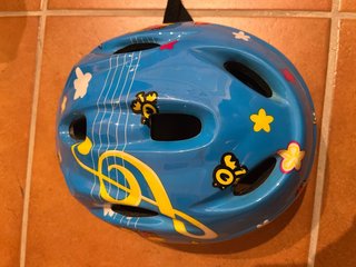 Casco de bicicleta infantil azul