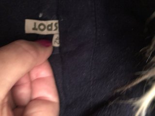 Parka azul con capucha y pelo