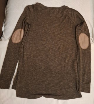 Jersey manga larga Bershka verde jaspeado.