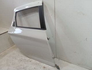 Puerta tras der renault 821124676q zoe zen 527808