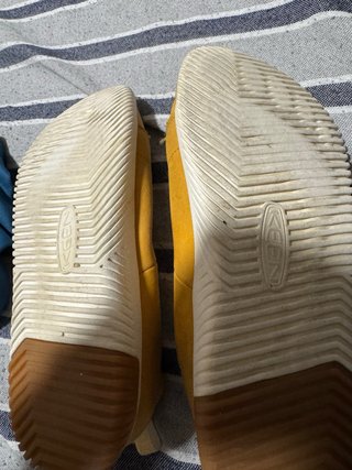 Zapatillas Keen amarillas talla 38 como nuevas