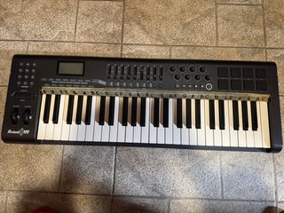 Teclado Controlador MIDI M-Audio Axiom 49
